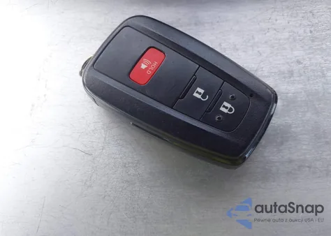 2020 Toyota Prius Xle z USA, uszkodzony, nr VIN JTDKARFU7L3121485